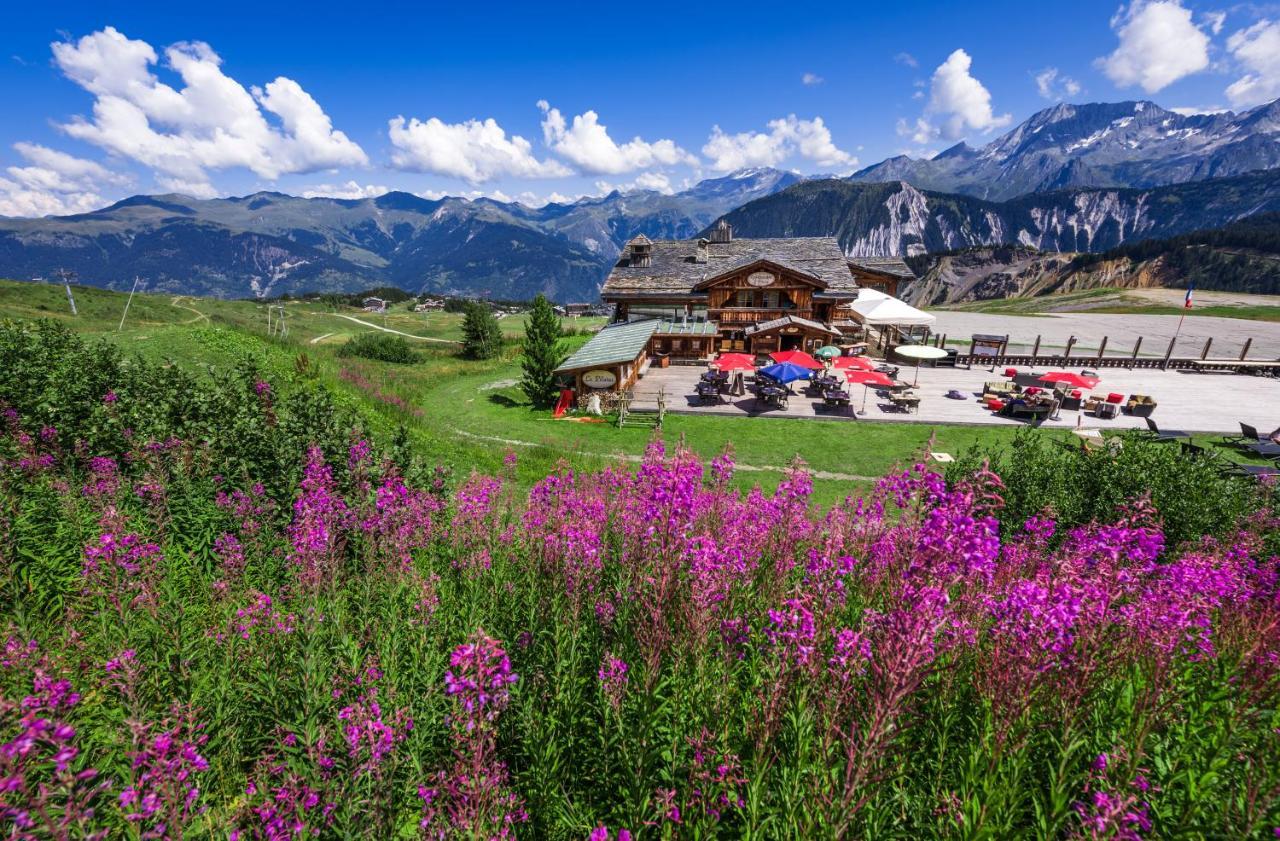 Hôtel 3 étoiles -Restaurant Le Pilatus Courchevel Extérieur photo