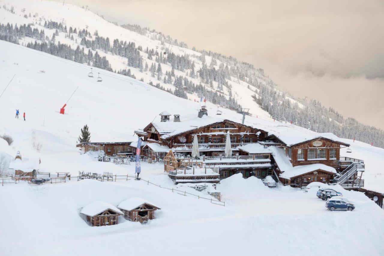 Hôtel 3 étoiles -Restaurant Le Pilatus Courchevel Extérieur photo
